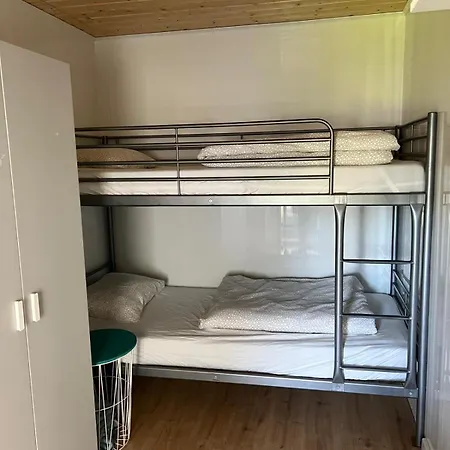 Semesterbostad Owls Camp *