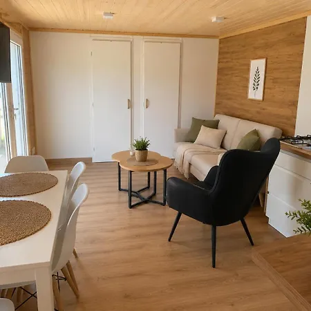 Vakantiehuis Owls Camp *