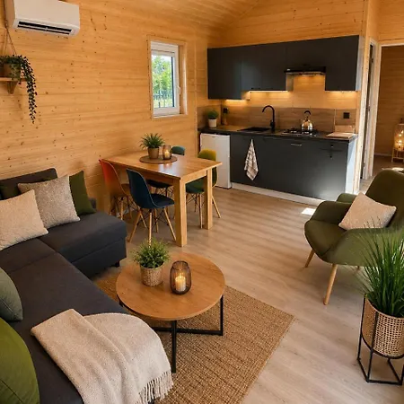 Owls Camp Vakantiehuis *