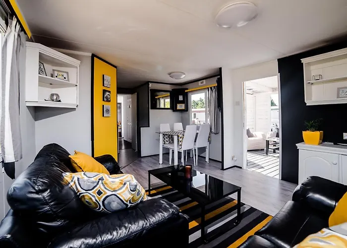 Semesterbostad Owls Camp