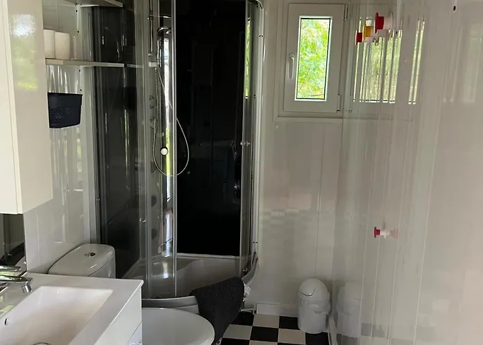 Semesterbostad Owls Camp